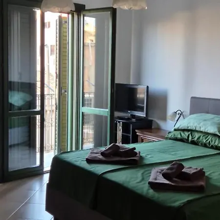 Santa Sofia Апартаменты *